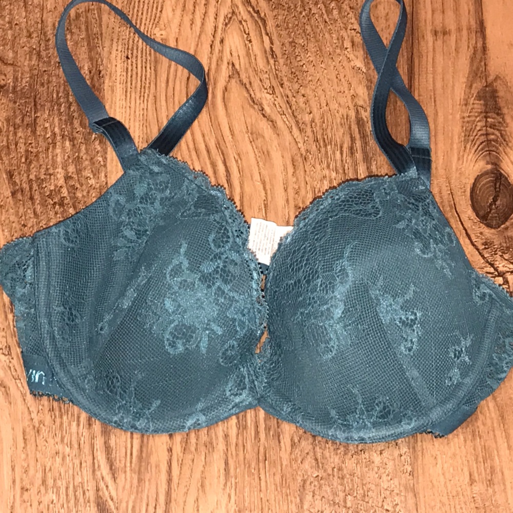 Beautiful CALVIN KLEIN BRA 34C SEXY Lace Underwire Bra in Teal Blue 34 C